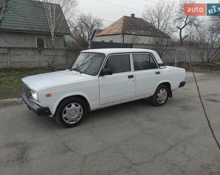 Белый ВАЗ 2107, объемом двигателя 1.45 л и пробегом 68 тыс. км за 900 $, фото 1 на Automoto.ua