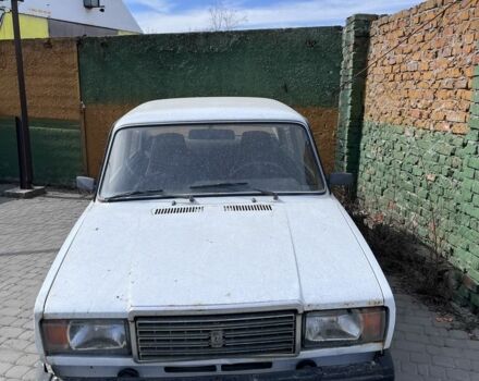 Белый ВАЗ 2107, объемом двигателя 0 л и пробегом 170 тыс. км за 500 $, фото 1 на Automoto.ua