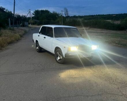 Белый ВАЗ 2107, объемом двигателя 1.7 л и пробегом 16 тыс. км за 557 $, фото 1 на Automoto.ua