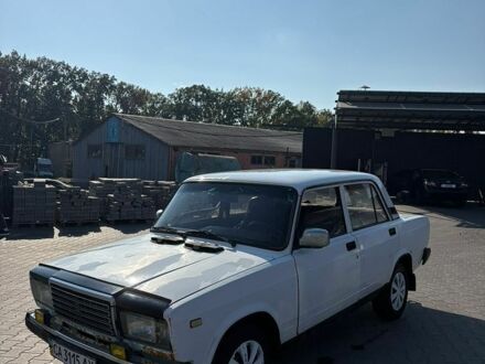 Белый ВАЗ 2107, объемом двигателя 1.6 л и пробегом 128 тыс. км за 800 $, фото 1 на Automoto.ua
