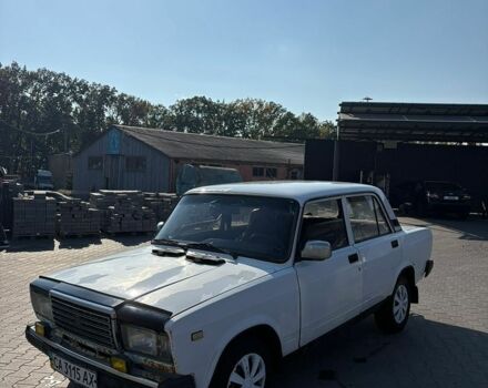 Белый ВАЗ 2107, объемом двигателя 1.6 л и пробегом 128 тыс. км за 800 $, фото 1 на Automoto.ua