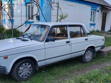ВАЗ 2107 2008 у Попольне на Automoto.ua Білий ВАЗ 2107, об'ємом двигуна 1.6 л та пробігом 1 тис. км за 2200 $, фото 1 на Automoto.ua