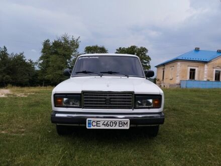 ВАЗ 2107 2008 в Сторожинце на Automoto.ua Белый ВАЗ 2107, объемом двигателя 1.6 л и пробегом 920 тыс. км за 1750 $, фото 1 на Automoto.ua