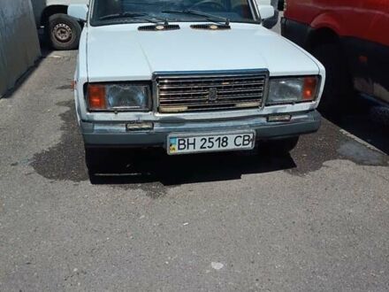 Белый ВАЗ 2107, объемом двигателя 0 л и пробегом 300 тыс. км за 2000 $, фото 1 на Automoto.ua