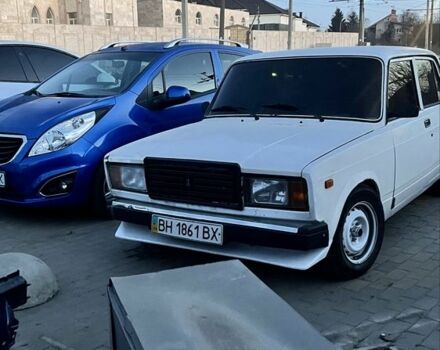 Білий ВАЗ 2107, об'ємом двигуна 1.6 л та пробігом 82 тис. км за 1299 $, фото 1 на Automoto.ua