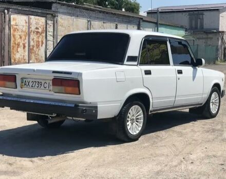 Белый ВАЗ 2107, объемом двигателя 1.6 л и пробегом 200 тыс. км за 1200 $, фото 1 на Automoto.ua