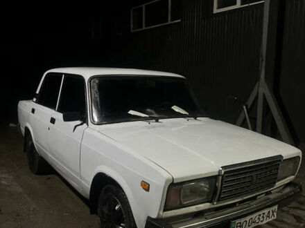 Белый ВАЗ 2107, объемом двигателя 1.6 л и пробегом 95 тыс. км за 1080 $, фото 1 на Automoto.ua