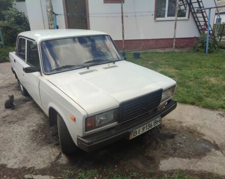 Белый ВАЗ 2107, объемом двигателя 1.6 л и пробегом 60 тыс. км за 1087 $, фото 1 на Automoto.ua