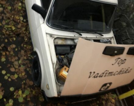 Бежевый ВАЗ 2107, объемом двигателя 1.3 л и пробегом 1000 тыс. км за 650 $, фото 2 на Automoto.ua