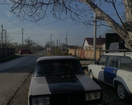 Бежевый ВАЗ 2107, объемом двигателя 1.6 л и пробегом 200 тыс. км за 474 $, фото 3 на Automoto.ua