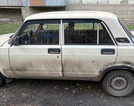 Бежевый ВАЗ 2107, объемом двигателя 1.5 л и пробегом 300 тыс. км за 591 $, фото 3 на Automoto.ua
