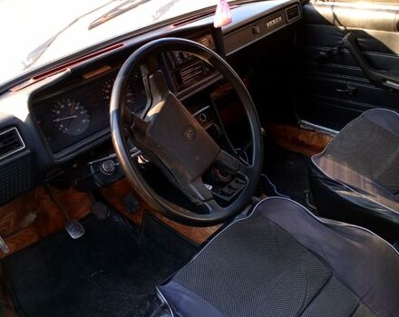 Бежевый ВАЗ 2107, объемом двигателя 1.5 л и пробегом 250 тыс. км за 830 $, фото 3 на Automoto.ua