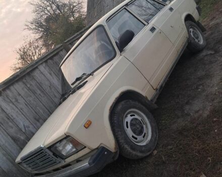 ВАЗ 2107 1984 в Прилуках на Automoto.ua Бежевый ВАЗ 2107, объемом двигателя 1.5 л и пробегом 120 тыс. км за 800 $, фото 1 на Automoto.ua