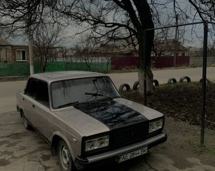 Бежевый ВАЗ 2107, объемом двигателя 1.6 л и пробегом 200 тыс. км за 474 $, фото 2 на Automoto.ua