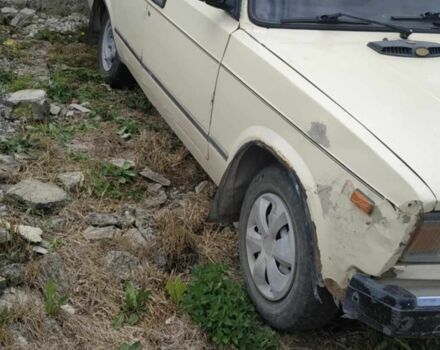 ВАЗ 2107 1984 в Каменце-Подольском на Automoto.ua Бежевый ВАЗ 2107, объемом двигателя 1.3 л и пробегом 80 тыс. км за 350 $, фото 4 на Automoto.ua
