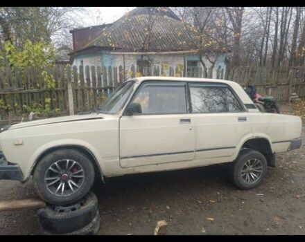 Бежевый ВАЗ 2107, объемом двигателя 1.5 л и пробегом 200 тыс. км за 332 $, фото 1 на Automoto.ua