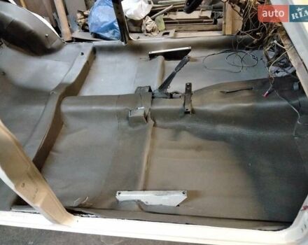 Бежевый ВАЗ 2107, объемом двигателя 1.3 л и пробегом 900 тыс. км за 950 $, фото 6 на Automoto.ua