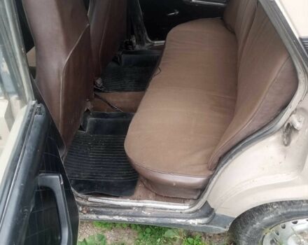 ВАЗ 2107 1986 в Виннице на Automoto.ua Бежевый ВАЗ 2107, объемом двигателя 0 л и пробегом 1000 тыс. км за 385 $, фото 7 на Automoto.ua