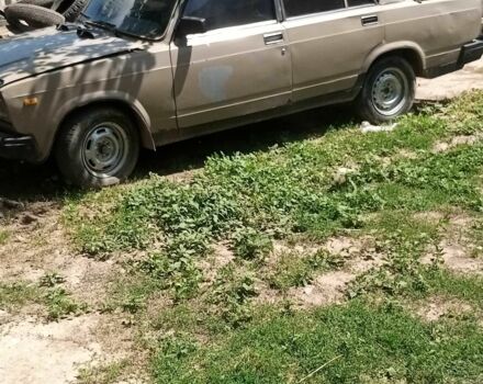 ВАЗ 2107 1986 в Виннице на Automoto.ua Бежевый ВАЗ 2107, объемом двигателя 0 л и пробегом 1000 тыс. км за 385 $, фото 2 на Automoto.ua