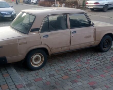 Бежевый ВАЗ 2107, объемом двигателя 1.3 л и пробегом 89 тыс. км за 664 $, фото 5 на Automoto.ua