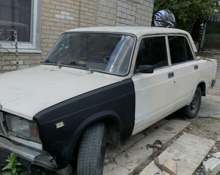 Бежевый ВАЗ 2107, объемом двигателя 1.5 л и пробегом 200 тыс. км за 362 $, фото 6 на Automoto.ua