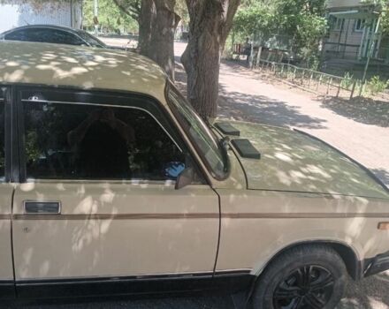 Бежевый ВАЗ 2107, объемом двигателя 1.5 л и пробегом 3 тыс. км за 750 $, фото 2 на Automoto.ua