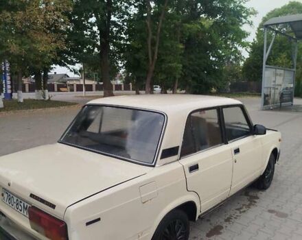 ВАЗ 2107 1987 в Черновцах на Automoto.ua Бежевый ВАЗ 2107, объемом двигателя 1.3 л и пробегом 90 тыс. км за 700 $, фото 5 на Automoto.ua