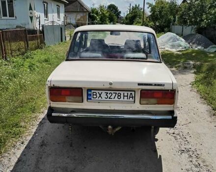 ВАЗ 2107 1988 в Староконстантинов на Automoto.ua Бежевый ВАЗ 2107, объемом двигателя 1.45 л и пробегом 67 тыс. км за 650 $, фото 3 на Automoto.ua