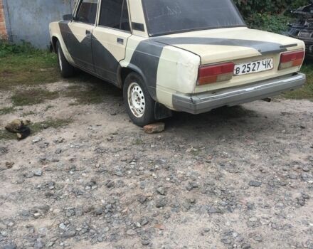 ВАЗ 2107 1988 в Жмеренке на Automoto.ua Бежевый ВАЗ 2107, объемом двигателя 1.3 л и пробегом 1 тыс. км за 384 $, фото 1 на Automoto.ua