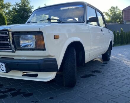 ВАЗ 2107 1988 в Черновцах на Automoto.ua Бежевый ВАЗ 2107, объемом двигателя 1.7 л и пробегом 98 тыс. км за 900 $, фото 1 на Automoto.ua