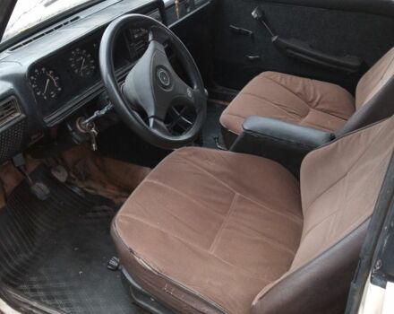 Бежевый ВАЗ 2107, объемом двигателя 1.5 л и пробегом 150 тыс. км за 595 $, фото 4 на Automoto.ua