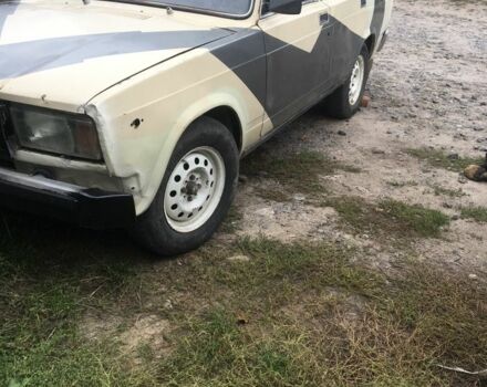 ВАЗ 2107 1988 в Жмеренке на Automoto.ua Бежевый ВАЗ 2107, объемом двигателя 1.3 л и пробегом 1 тыс. км за 384 $, фото 2 на Automoto.ua