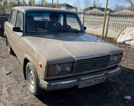 Бежевый ВАЗ 2107, объемом двигателя 0 л и пробегом 2 тыс. км за 881 $, фото 1 на Automoto.ua