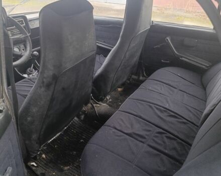 Бежевый ВАЗ 2107, объемом двигателя 1.5 л и пробегом 2 тыс. км за 308 $, фото 6 на Automoto.ua