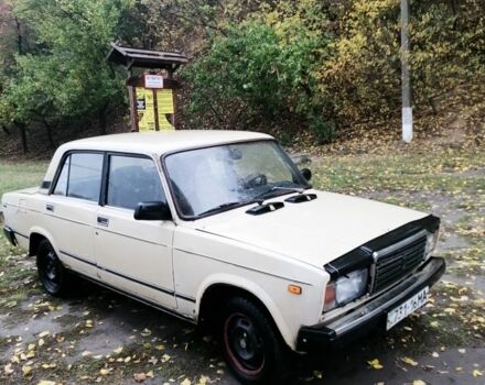 Бежевый ВАЗ 2107, объемом двигателя 1 л и пробегом 1 тыс. км за 450 $, фото 6 на Automoto.ua