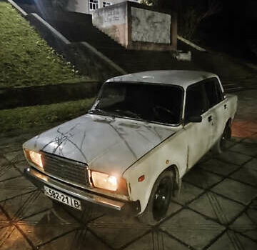 Бежевый ВАЗ 2107, объемом двигателя 1.5 л и пробегом 150 тыс. км за 400 $, фото 5 на Automoto.ua