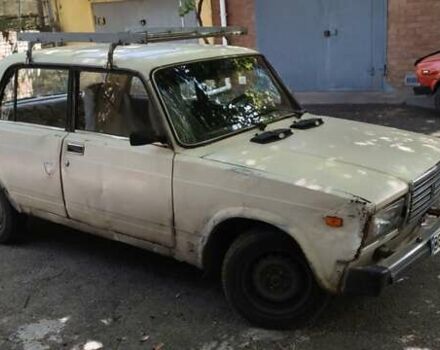 Бежевый ВАЗ 2107, объемом двигателя 1.57 л и пробегом 200 тыс. км за 600 $, фото 1 на Automoto.ua
