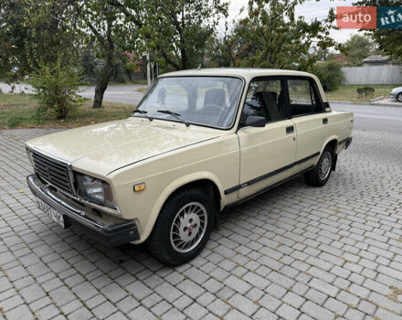Бежевый ВАЗ 2107, объемом двигателя 1.6 л и пробегом 73 тыс. км за 2800 $, фото 4 на Automoto.ua