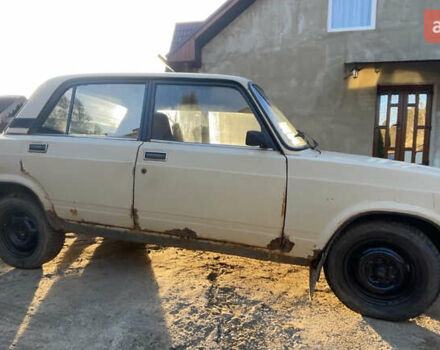 Бежевый ВАЗ 2107, объемом двигателя 1.5 л и пробегом 150 тыс. км за 400 $, фото 2 на Automoto.ua