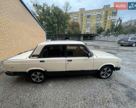 Бежевый ВАЗ 2107, объемом двигателя 1.5 л и пробегом 87 тыс. км за 900 $, фото 2 на Automoto.ua