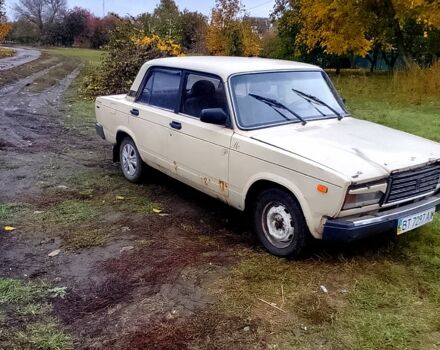 ВАЗ 2107 1995 в Гребенке на Automoto.ua Бежевый ВАЗ 2107, объемом двигателя 1.6 л и пробегом 165 тыс. км за 450 $, фото 7 на Automoto.ua