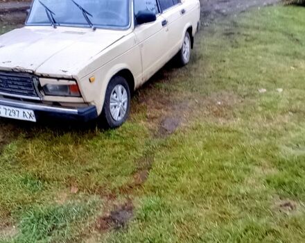 ВАЗ 2107 1995 в Гребенке на Automoto.ua Бежевый ВАЗ 2107, объемом двигателя 1.6 л и пробегом 165 тыс. км за 450 $, фото 1 на Automoto.ua