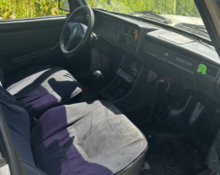 Бежевый ВАЗ 2107, объемом двигателя 1.6 л и пробегом 400 тыс. км за 800 $, фото 4 на Automoto.ua