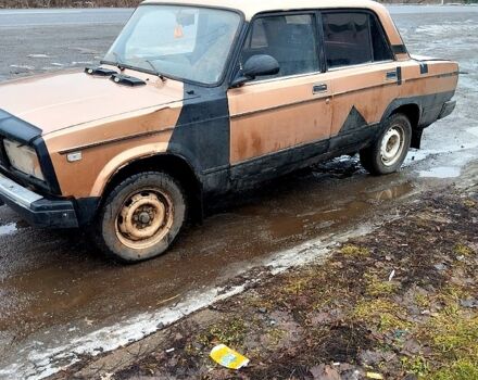 Бежевий ВАЗ 2107, об'ємом двигуна 1.5 л та пробігом 100 тис. км за 370 $, фото 3 на Automoto.ua