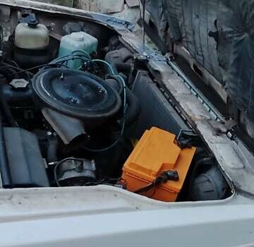 ВАЗ 2107 1996 в Чугуеве на Automoto.ua Бежевый ВАЗ 2107, объемом двигателя 1.57 л и пробегом 70 тыс. км за 700 $, фото 1 на Automoto.ua