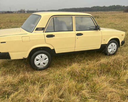 Бежевый ВАЗ 2107, объемом двигателя 0 л и пробегом 100 тыс. км за 700 $, фото 4 на Automoto.ua