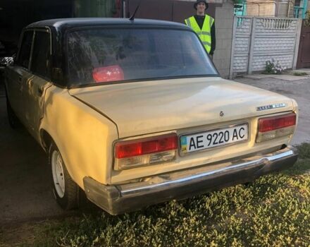 Бежевый ВАЗ 2107, объемом двигателя 1.5 л и пробегом 9 тыс. км за 385 $, фото 6 на Automoto.ua