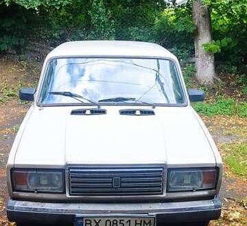 ВАЗ 2107 1983 в Староконстантинов на Automoto.ua Бежевый ВАЗ 2107, объемом двигателя 1.45 л и пробегом 140 тыс. км за 850 $, фото 1 на Automoto.ua
