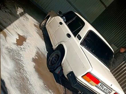 Бежевый ВАЗ 2107, объемом двигателя 1.6 л и пробегом 300 тыс. км за 550 $, фото 1 на Automoto.ua