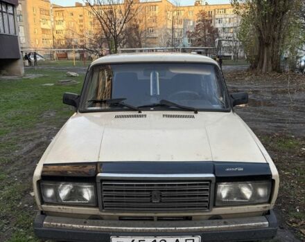 Бежевый ВАЗ 2107, объемом двигателя 1.5 л и пробегом 300 тыс. км за 591 $, фото 1 на Automoto.ua